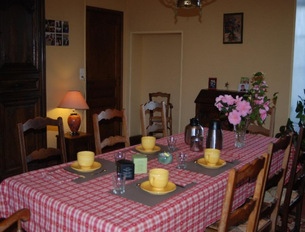 לינה וארוחת בוקר Saint-Amand  Le Manoir Du Butel מראה חיצוני תמונה